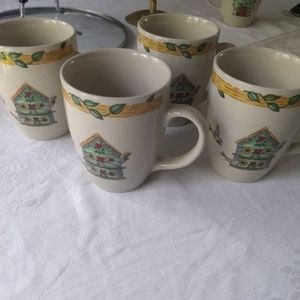 Set Of 4 Thomson Pottery Bird House Coffee Mugs